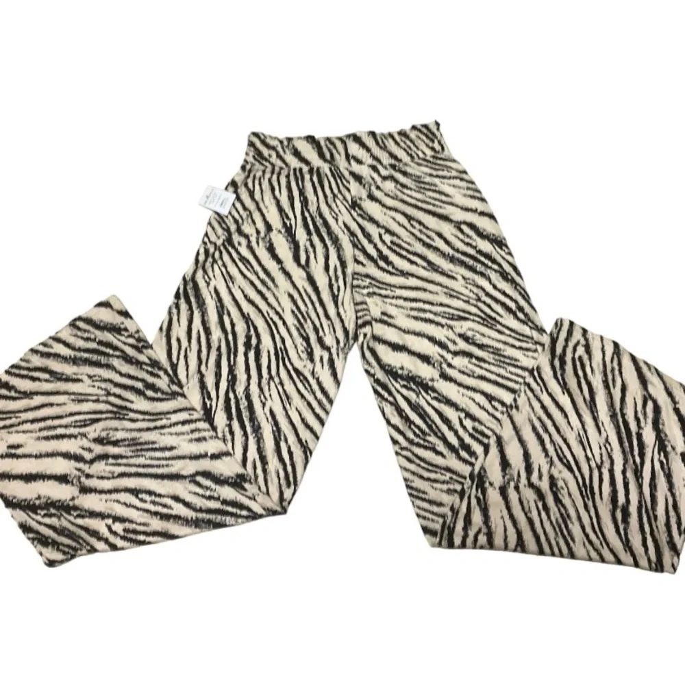 Linea Donatella Zebra-Print Hacci Knit Tank Top & Pants Pajama Set Size Small - Picture 9 of 12